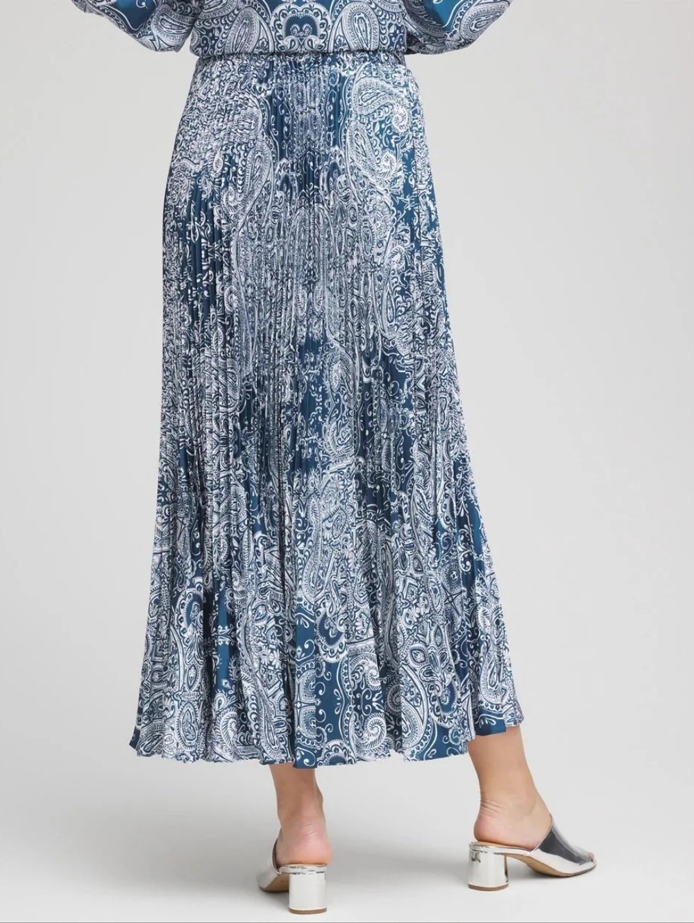 Chico's Faux Silk Tile Print Micropleated Midi Skirt In L - Picture 3 of 11